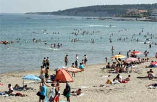 Darıca'ya 830 metrelik plaj