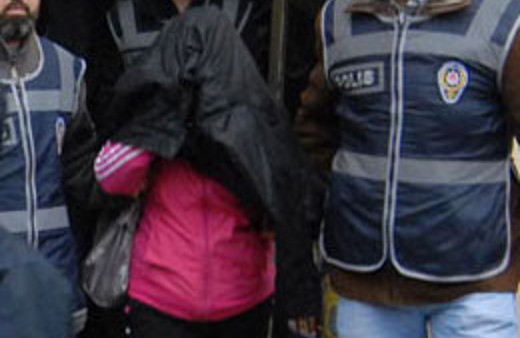 Önce eğlendiler sonra ilişkiye girdiler