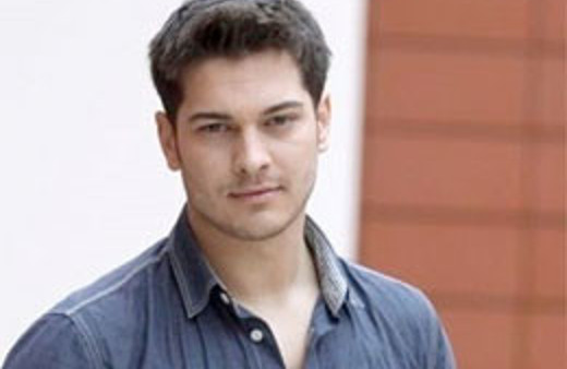 Emir'in yolu narkotikten geçiyor!