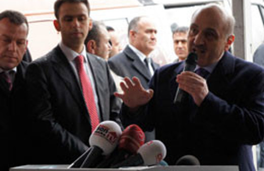 Bayraktar kentsel dönüşümü denetledi