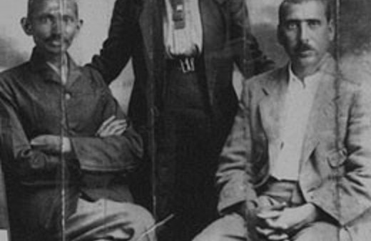 Gandhi'nin cinsel hayatı sıradışıydı!