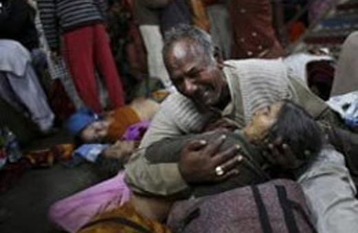 Hindu Festivali'nde izdiham