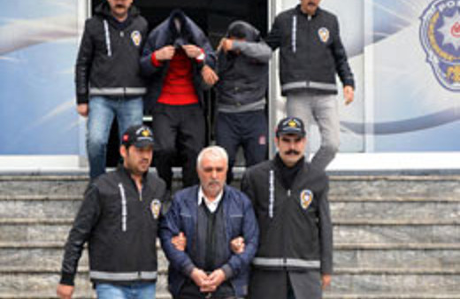 Yeğenini öldürtmek için kredi çekti