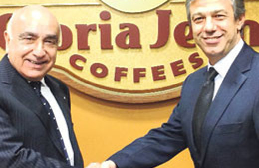 Gloria Jeans 'Hacı' oldu