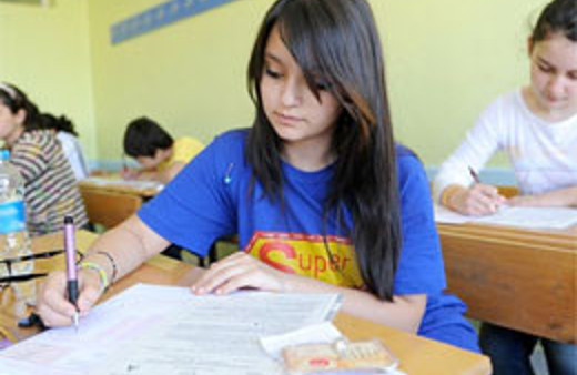 Cumartesi günü de okula gidecekler