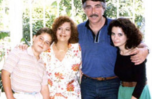 Bizimkiler'in Ali'si yepyeni bir dizide!