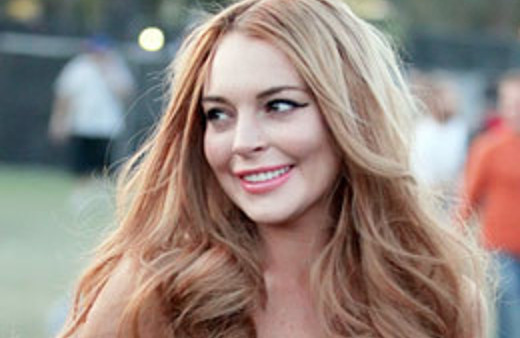 Ünlü şarkıcı bakın hangi ülkede bulundu