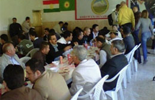 İşte PKK'nın gazetecilere yedirdiği yemek