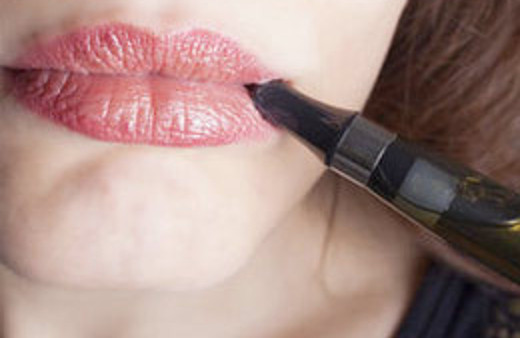 Elektronik sigaralarda büyük tehlike!