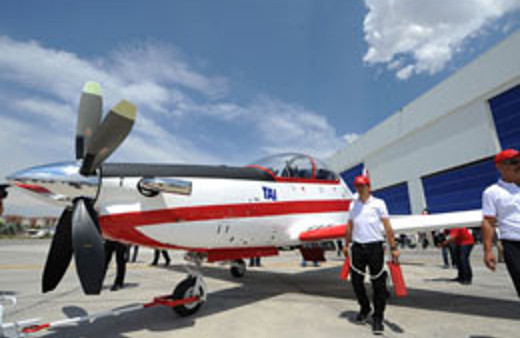 HÜRKUŞ ilk kez görücüye çıkıyor!