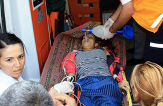 3 buçuk aylık hamile kadını öldürdü!