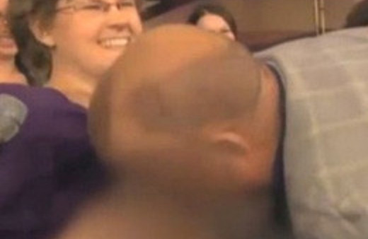 Canlı yayında ahlaksız olay