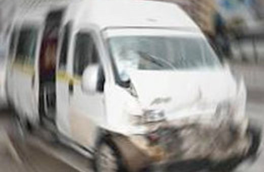 Öğrenci otobüsü devrildi!