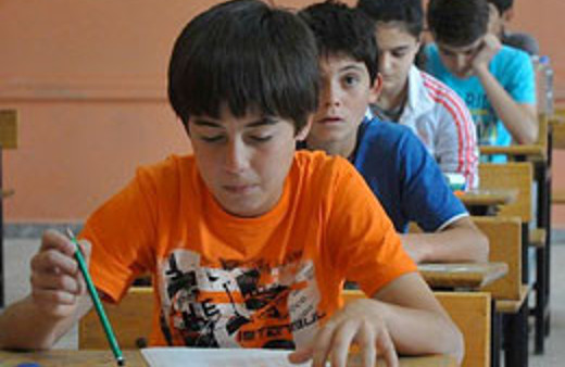 AÖF öğrencilerinin beklediği açıklama