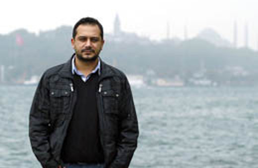 Behzat Ç yazarının 'kedi' sözü dillerde