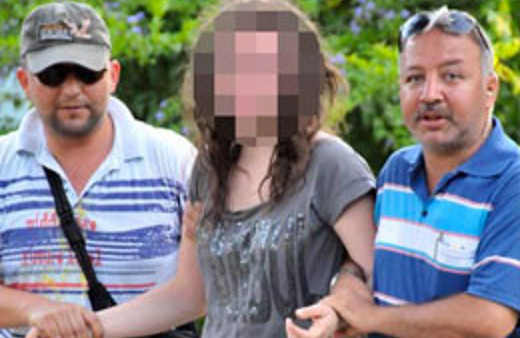 16 yaşındaki genç kız alkol alınca...