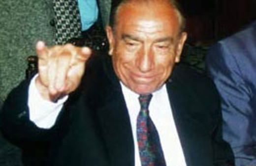 Türkeş meyva suyuyla öldürüldü