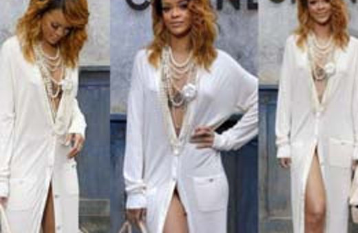 İçine bir şey giymedi!