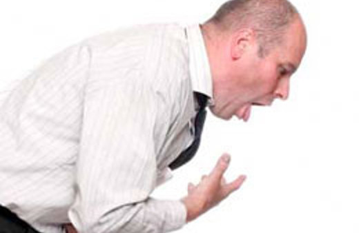 Kusmak orucu bozar mı?