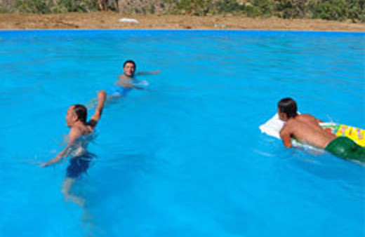 Hakkari'ye olimpik yüzme havuzu