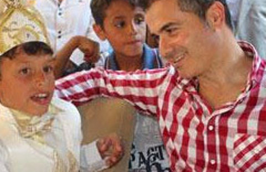 Bakanım gelin damda yatalım 