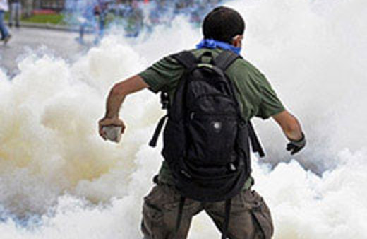 Biber gazı solumak sizi öldürebilir!