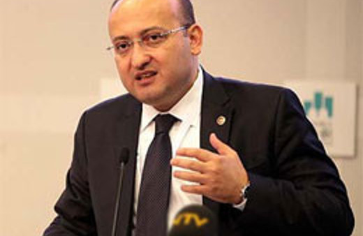 Başdanışman'dan üç dönem kuralı tüyosu