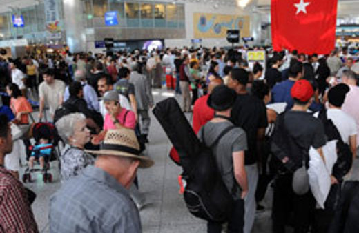 Uçaklarda ucuz bilet dönemi bitiyor