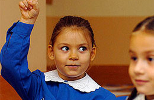 Öğrencilere bikini ve tayt uyarısı!