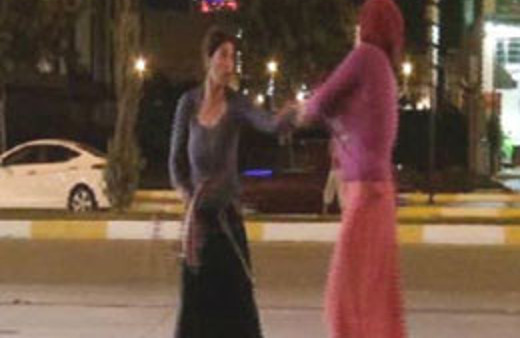 Benzinlikte saç saça&nbsp;kavga ettiler