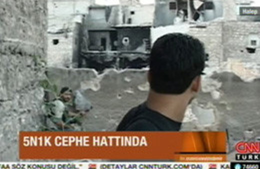 Türk gazeteci Halep sokaklarına girdi!