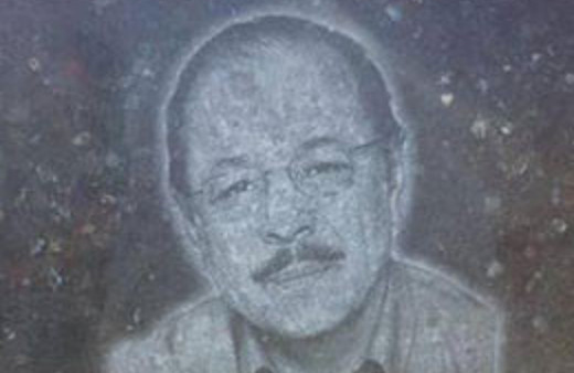 Neşet Ertaş'ın mezar taşına ne yazıldı?