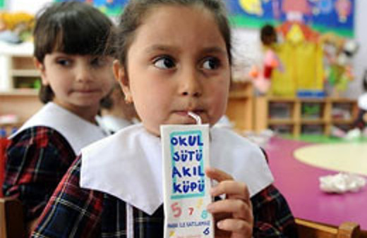 300 milyon kutu süt için ihale tarihi