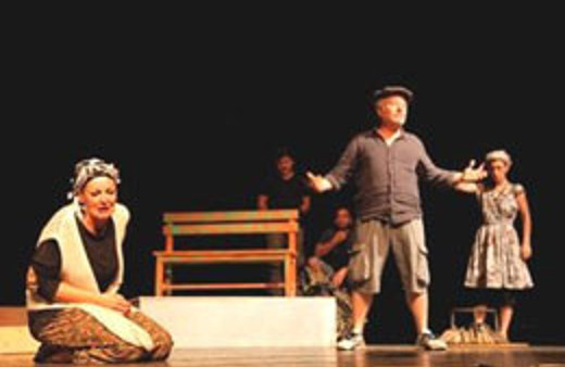 Devlet tiyatrosunda tayt krizi!