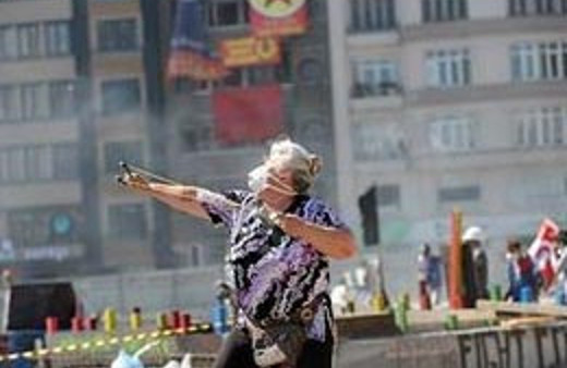 Sapanlı Teyze: Dayanamadım ben de katıldım