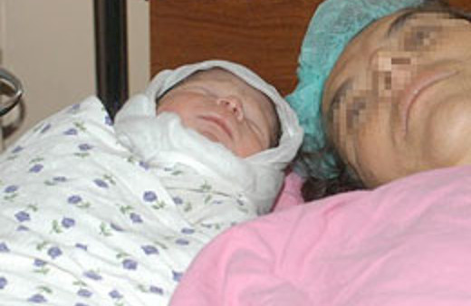 Bebeği kundaklamak iyi mi kötü mü?