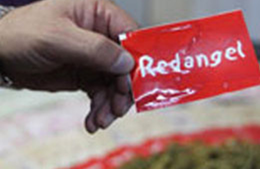 Islak mendil paketi içinde satılana bakın