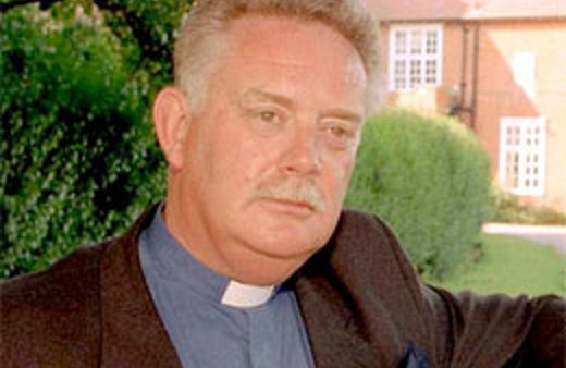 Ünlü rahip çok fena yakalandı!!!