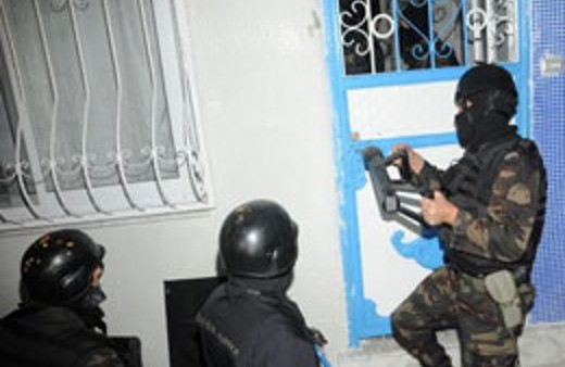 900 polisle torbacılara dev operasyon