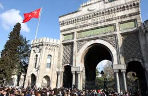 Üniversiteliler eş seçerken kişiliğe bakıyor