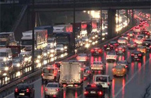 İstanbul'da trafik çileye döndü!