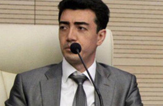 Vali Yardımcısı İstiklal Marşı'nı okutmadı