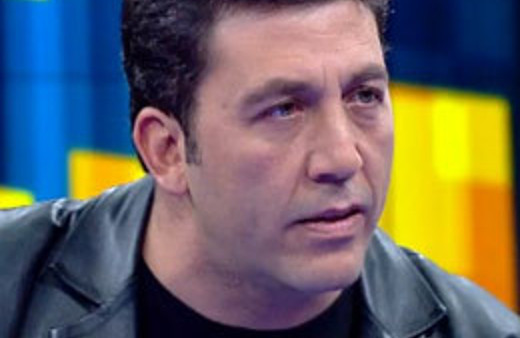 Diziden de kovulacağım diye korkuyorum