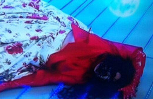 Bülent Ersoy ekranda bayıldı!