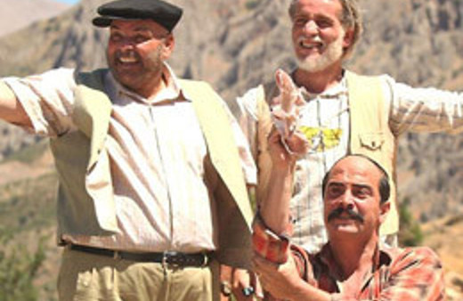 1 filmle 33 filmin toplamını geride bıraktılar