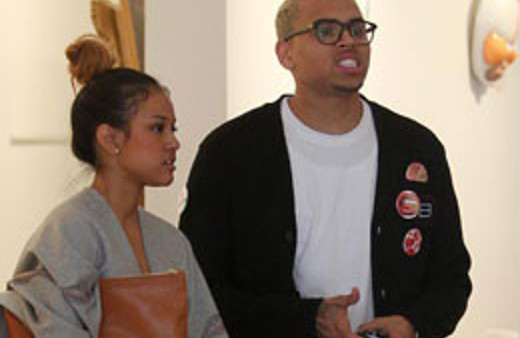 Bu nasıl bir yılbaşı öpücüğü!