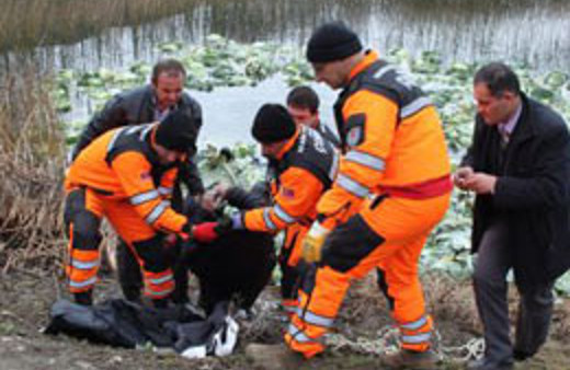 Minibüs şarampole uçtu çok sayıda ölü var