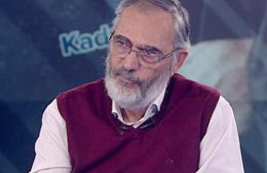 Zaman yazarından köşe komşusuna tepki