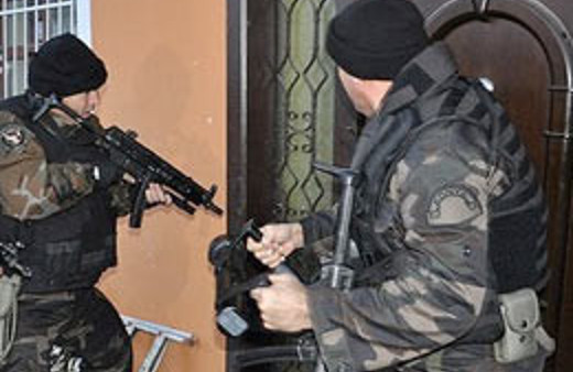 Ümraniye'de Işid örgütü ile silahlı çatışma