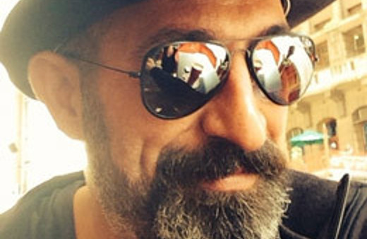 Taraf yazarından Cem Yılmaz'a: B.kumtrak...